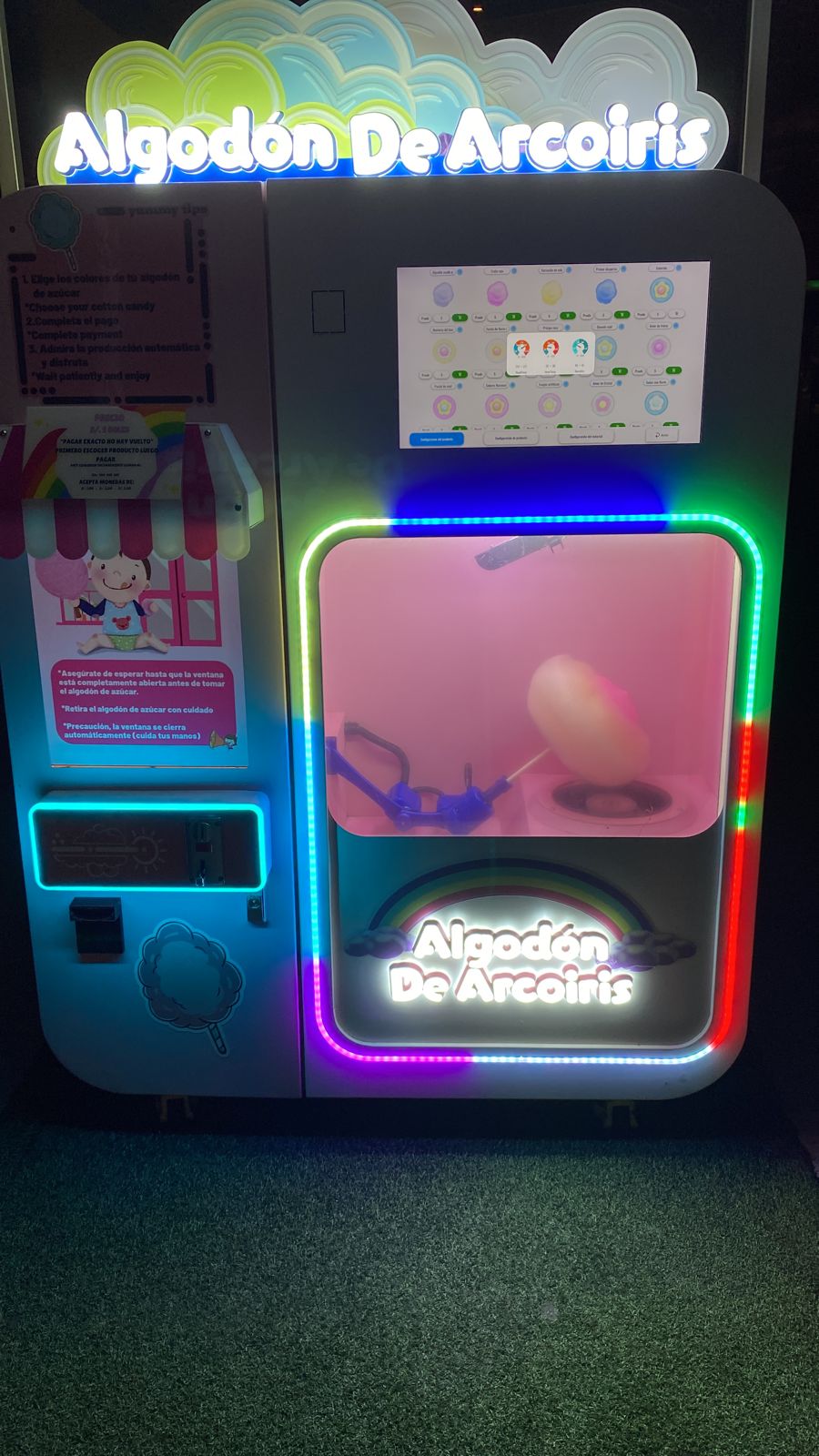 Nahaufnahme der produzierten Zuckerwatte